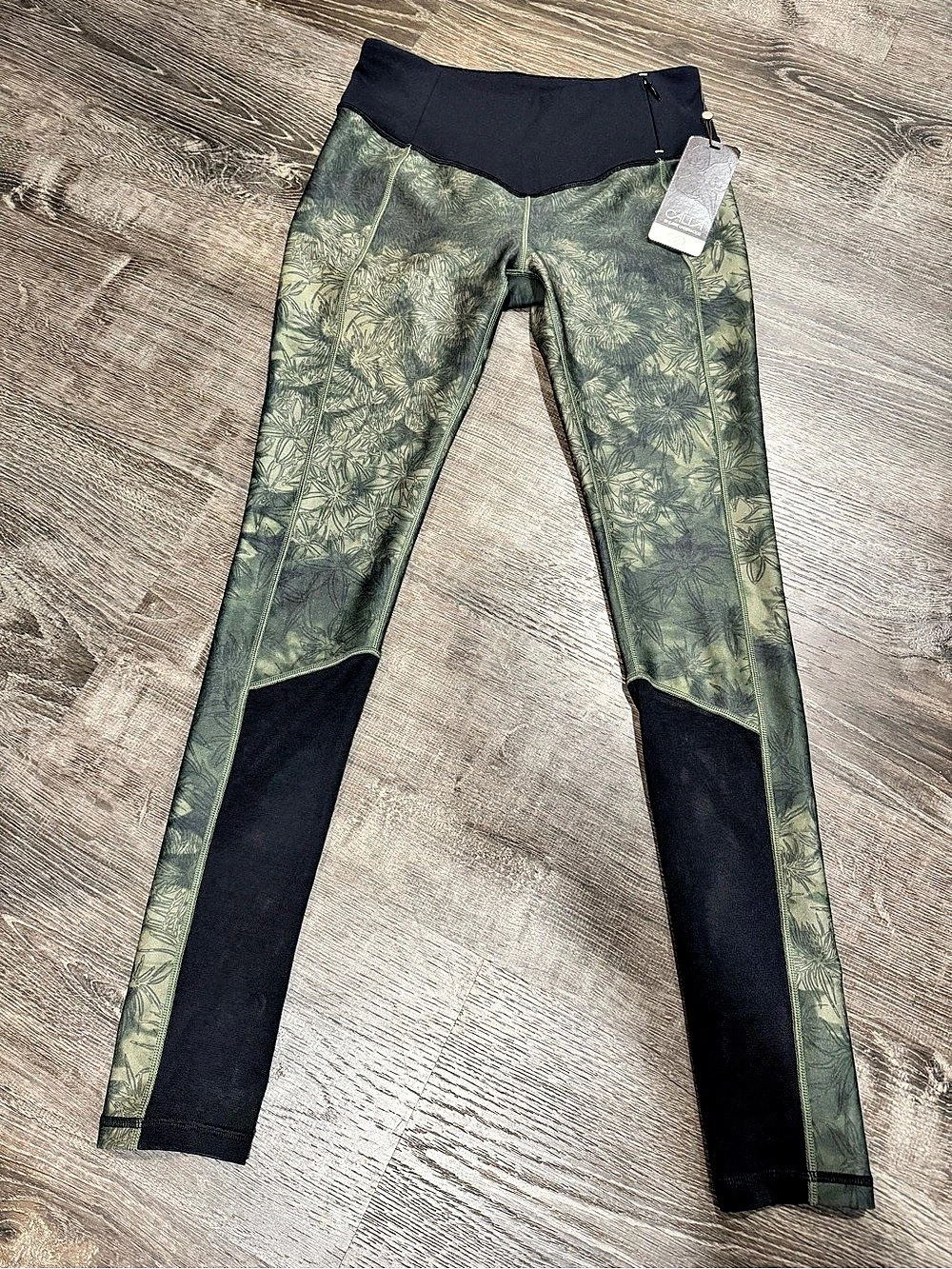CALIA V-Waist Legging Floral Camo Green & Black Small